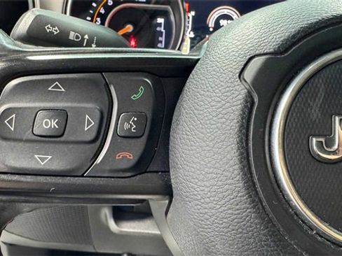 Used 2019 Jeep Wrangler Unlimited Sport S image 28