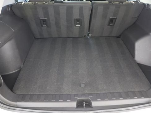 Used 2023 GMC Terrain SLE FWD image 20