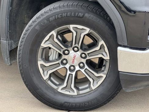 Used 2025 GMC Sierra 1500 SLT image 32