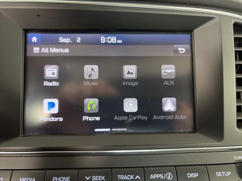 Used 2018 Hyundai Elantra Value Edition w/ Cargo Package FWD image 17