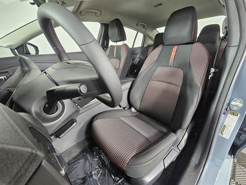 New 2026 Nissan Sentra SR w/ Floor Mat Package image 24