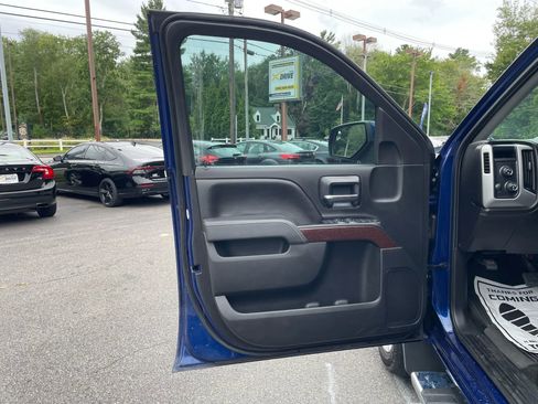 Used 2014 GMC Sierra 1500 SLE w/ SLE Value Package image 17