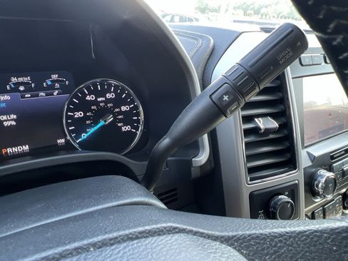 Used 2020 Ford F250 Lariat w/ Lariat Ultimate Package AWD/4WD image 23