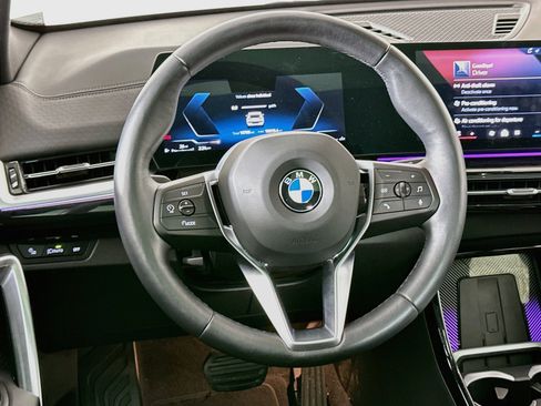 Used 2026 BMW X2 xDrive28i AWD/4WD image 18