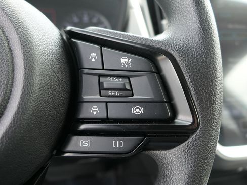 Used 2025 Subaru Crosstrek 2.5i Premium w/ Crosstrek Mirror Package AWD/4WD image 14