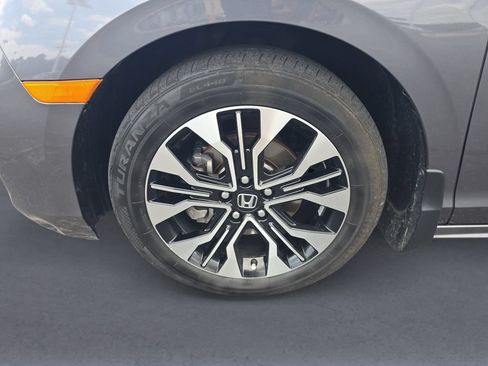 Used 2025 Honda Odyssey Elite image 10