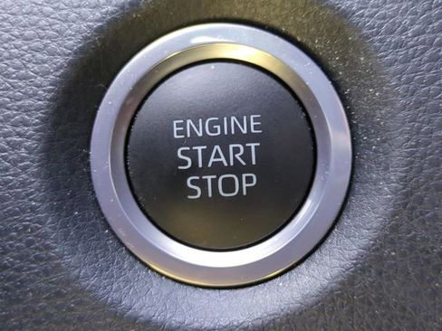 Used 2023 Toyota Corolla SE image 24