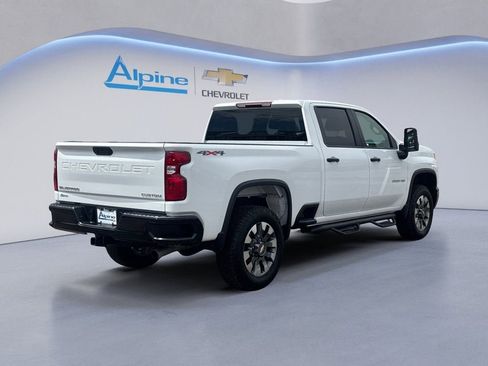 Used 2024 Chevrolet Silverado 2500 Custom w/ Custom Value Package AWD/4WD image 5