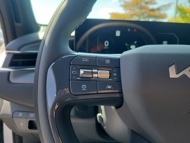 New 2026 Kia EV9 Land AWD/4WD image 18