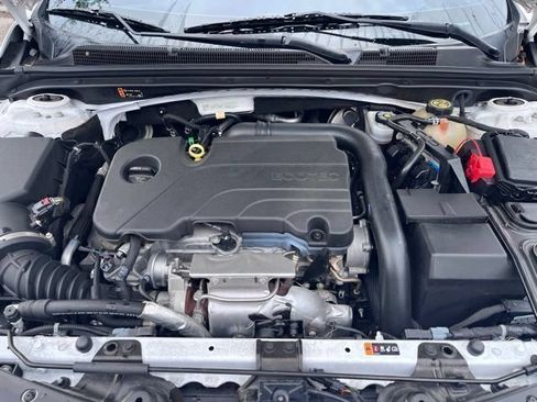 Used 2022 Chevrolet Malibu LS FWD image 7