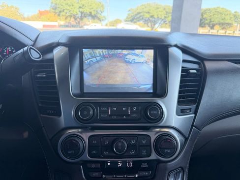 Used 2020 Chevrolet Tahoe LT image 17