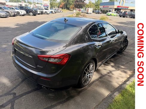 Used 2017 Maserati Ghibli S Q4 AWD/4WD image 9