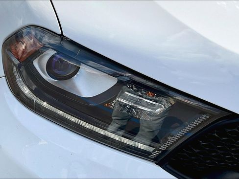 Used 2019 Dodge Durango GT image 29