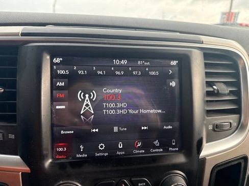 Used 2018 RAM 1500 Outdoorsman AWD/4WD image 23