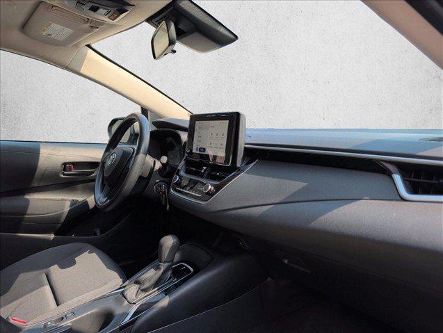 Used 2024 Toyota Corolla LE FWD image 29