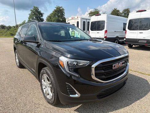 Used 2019 GMC Terrain SLE w/ Driver Convenience Package AWD/4WD image 4
