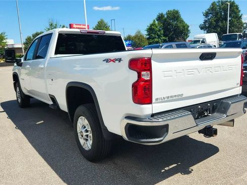 Used 2025 Chevrolet Silverado 2500 LT w/ Convenience Package AWD/4WD image 18