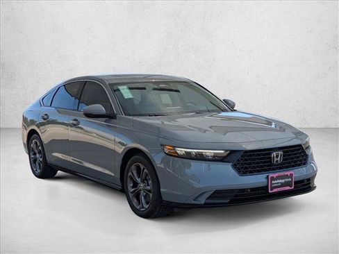 New 2026 Honda Accord EX-L image 7