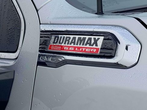 Used 2022 GMC Sierra 2500 Denali AWD/4WD image 6