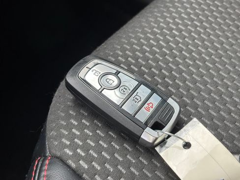 Used 2024 Ford Escape ST-Line w/ Tech Pack #1 AWD/4WD image 26