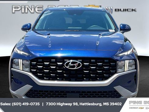 Used 2023 Hyundai Santa Fe SE FWD image 3