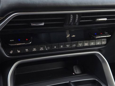 Certified 2024 MAZDA CX-90 Plug-In Hybrid w/ Premium Plus image 23