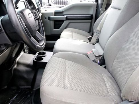 Used 2016 Ford F150 XLT w/ Equipment Group 302A Luxury image 10