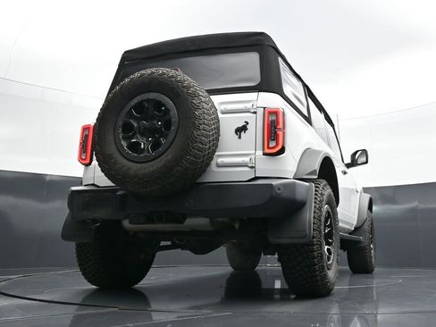 Used 2021 Ford Bronco Outer Banks w/ Sasquatch Package AWD/4WD image 31