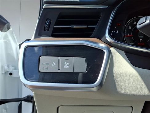 Certified 2025 Audi A6 2.0T Premium image 15