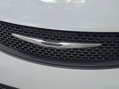 New 2026 Chrysler Voyager LX image 12