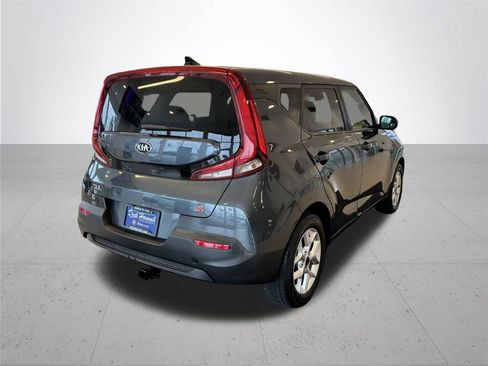 Used 2020 Kia Soul S image 7