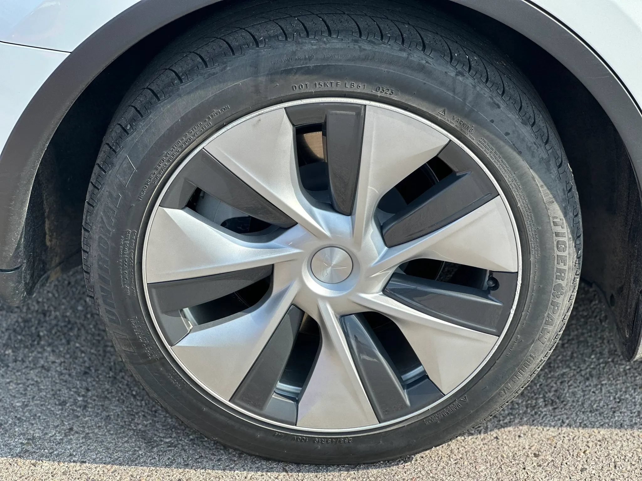 Used 2021 Tesla Model Y 2WD image 35