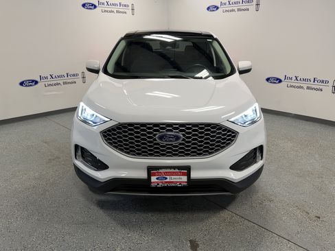 Used 2024 Ford Edge SEL w/ Convenience Package AWD/4WD image 2