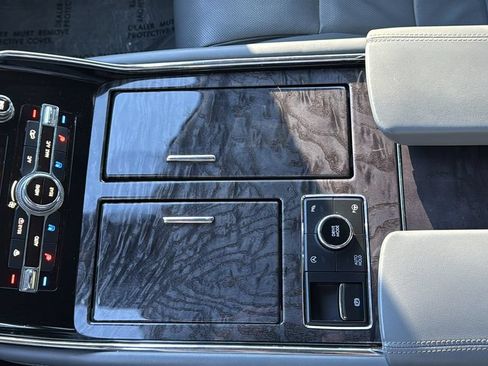 Used 2021 Lincoln Navigator L Reserve w/ Luxury Package AWD/4WD image 16