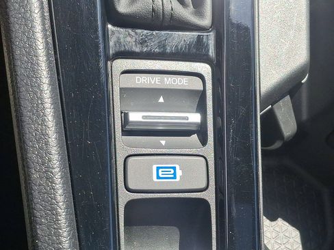 Used 2024 Honda Accord EX-L image 25