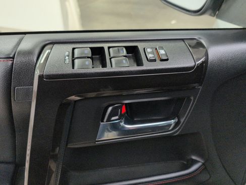 Used 2024 Toyota 4Runner TRD Off-Road image 8