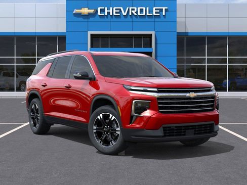 New 2027 Chevrolet Traverse LT w/ Sun and Wheel Package AWD/4WD image 7