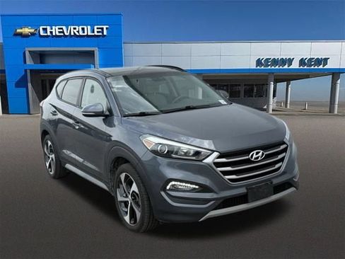 Used 2018 Hyundai Tucson Value AWD/4WD image 1