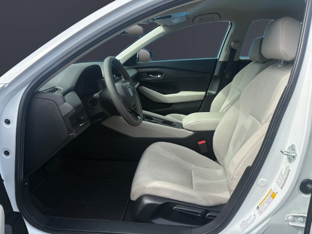 Used 2024 Honda Accord LX image 9