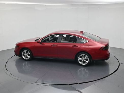 Used 2024 Honda Accord LX image 42