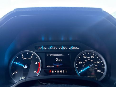 Used 2017 Ford F250 XLT image 23