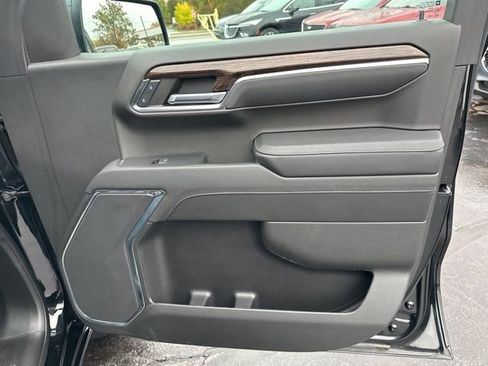 Used 2023 GMC Sierra 1500 Elevation image 24