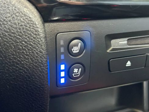 Used 2019 Honda Pilot Elite image 26