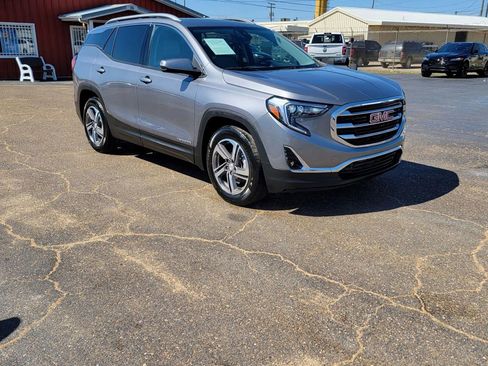 Used 2021 GMC Terrain SLT FWD image 4