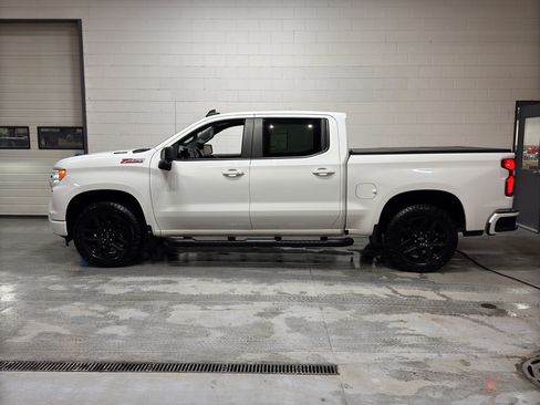 Used 2024 Chevrolet Silverado 1500 RST w/ Convenience Package II image 2