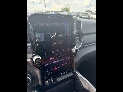Used 2025 RAM 1500 Big Horn AWD/4WD image 44