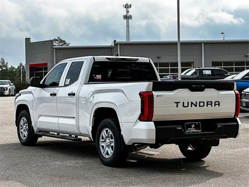 New 2026 Toyota Tundra SR image 6