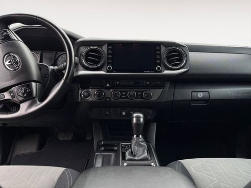 Used 2021 Toyota Tacoma TRD Sport AWD/4WD image 10