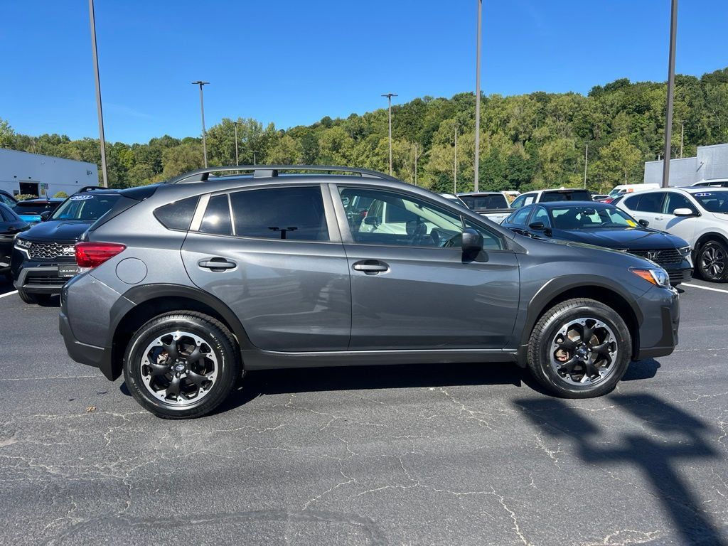 Used 2023 Subaru Crosstrek 2.0i Premium AWD/4WD image 6