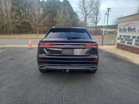Used 2019 Audi Q8 Premium image 6